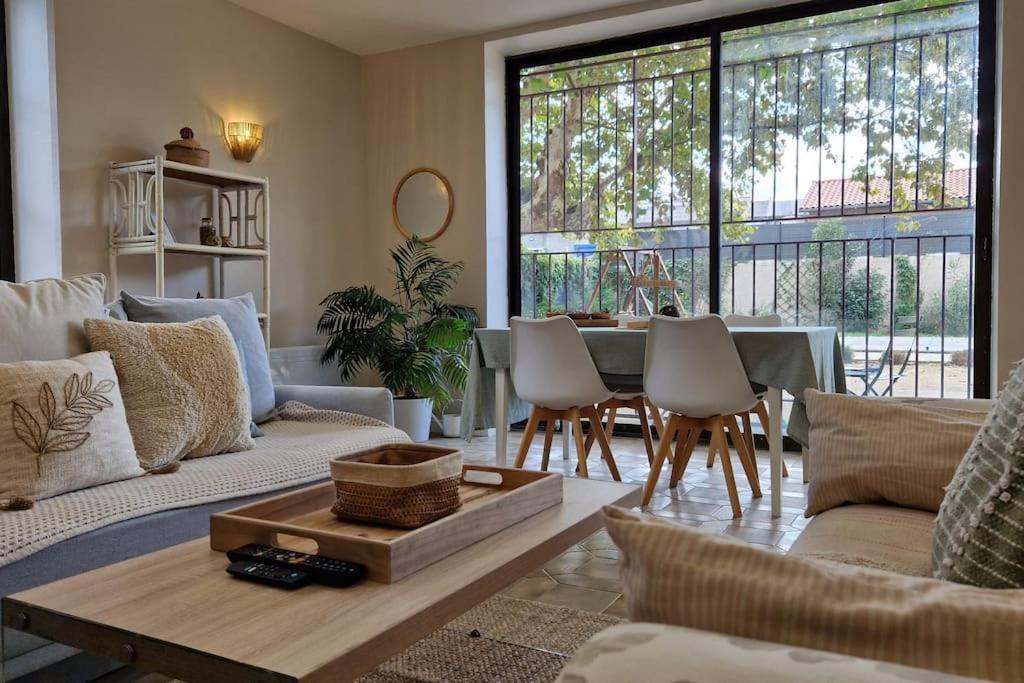 Le Champ Du Roy Apartment Chasse-sur-Rhone Luaran gambar